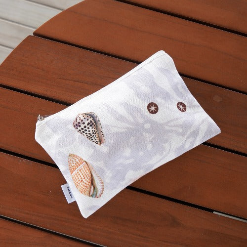 Mendhuru Pouch