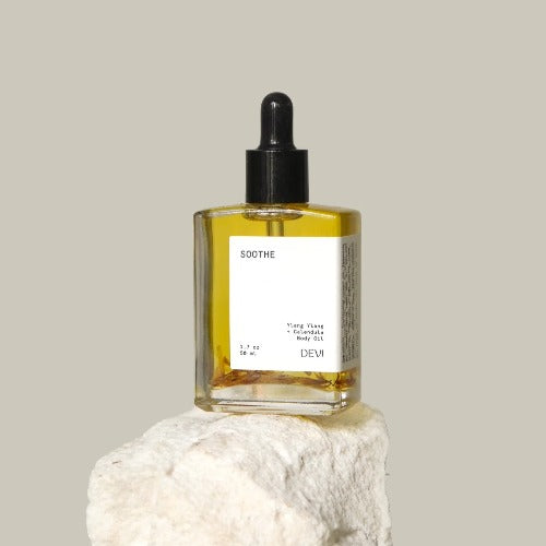 DEVI | SOOTHE body oil