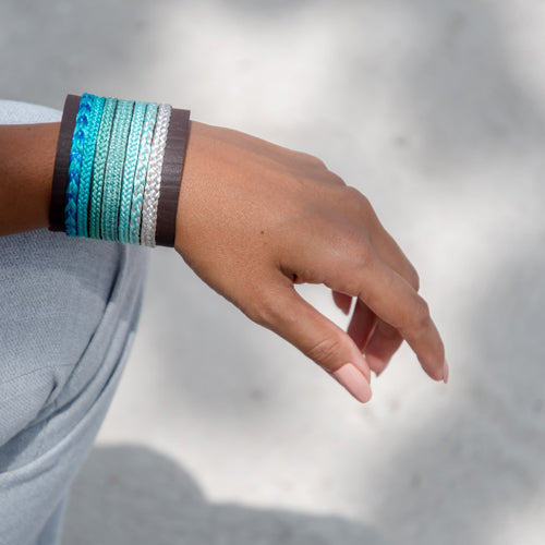 Kasabu By Hidha Large Wrist-band