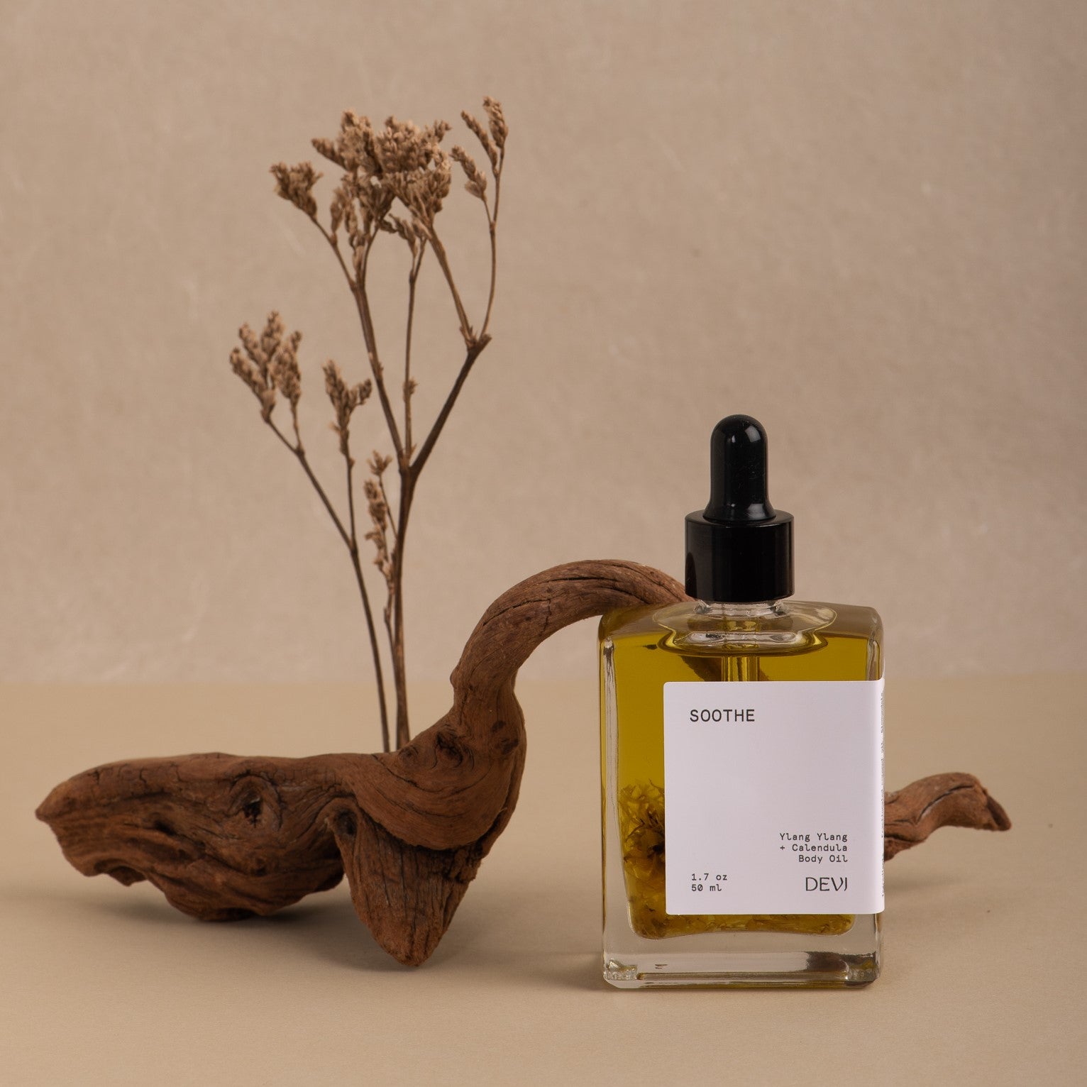 DEVI | SOOTHE body oil