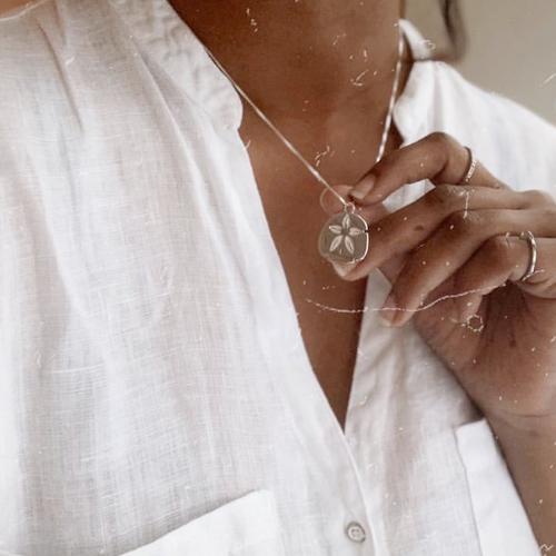 Raalhu-foshi Pendant [Sterling Silver]